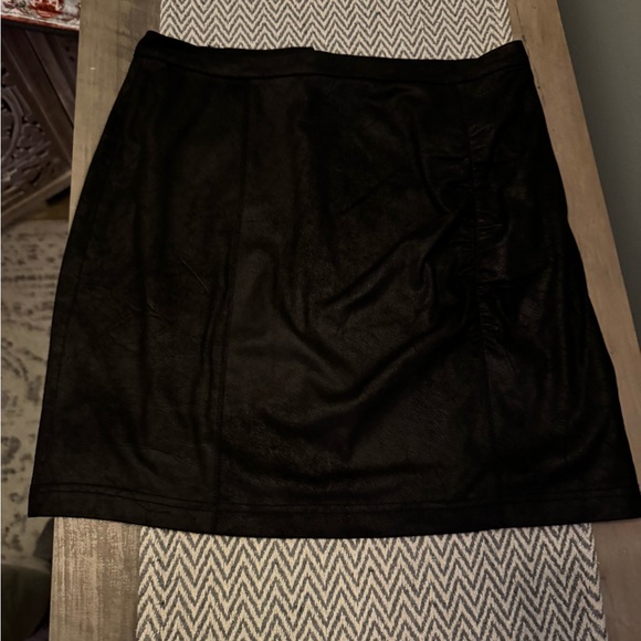 Free People Black Mini Skirt - Picture 3 of 12